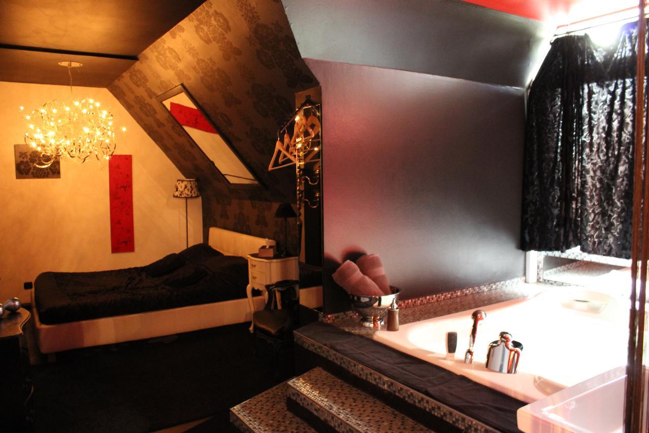 Bubble Lounge Hotel Hooglede Εξωτερικό φωτογραφία