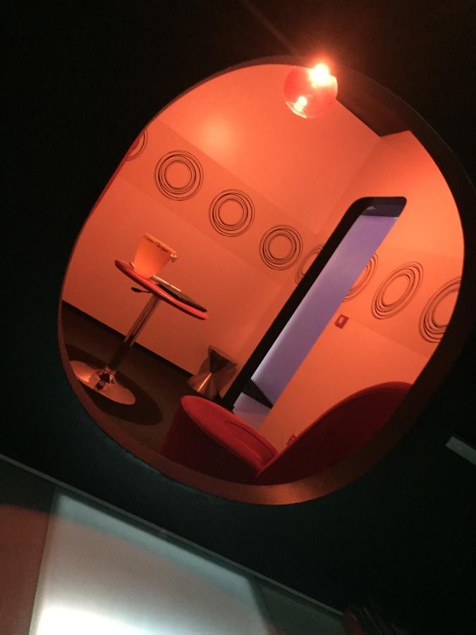 Bubble Lounge Hotel Hooglede Εξωτερικό φωτογραφία